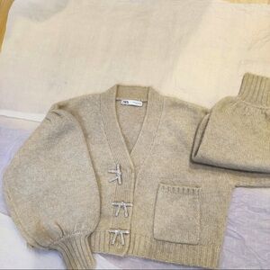 Knitwear set from Zara